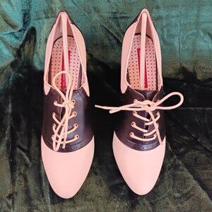 Baits Heeled black and cream white oxfords